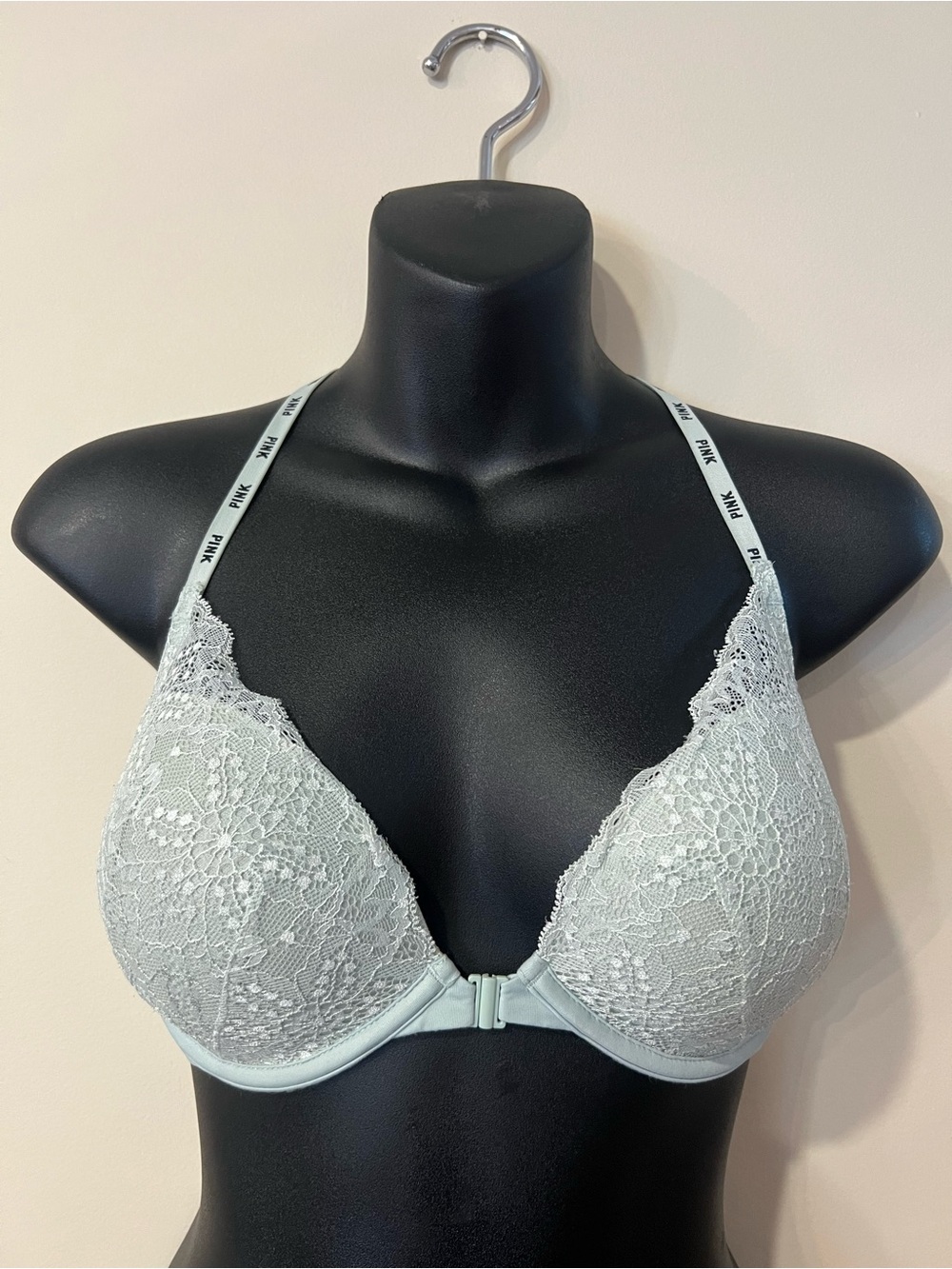 PINK Victoria's Secret Mint Lace Front-Close Push-Up Bra